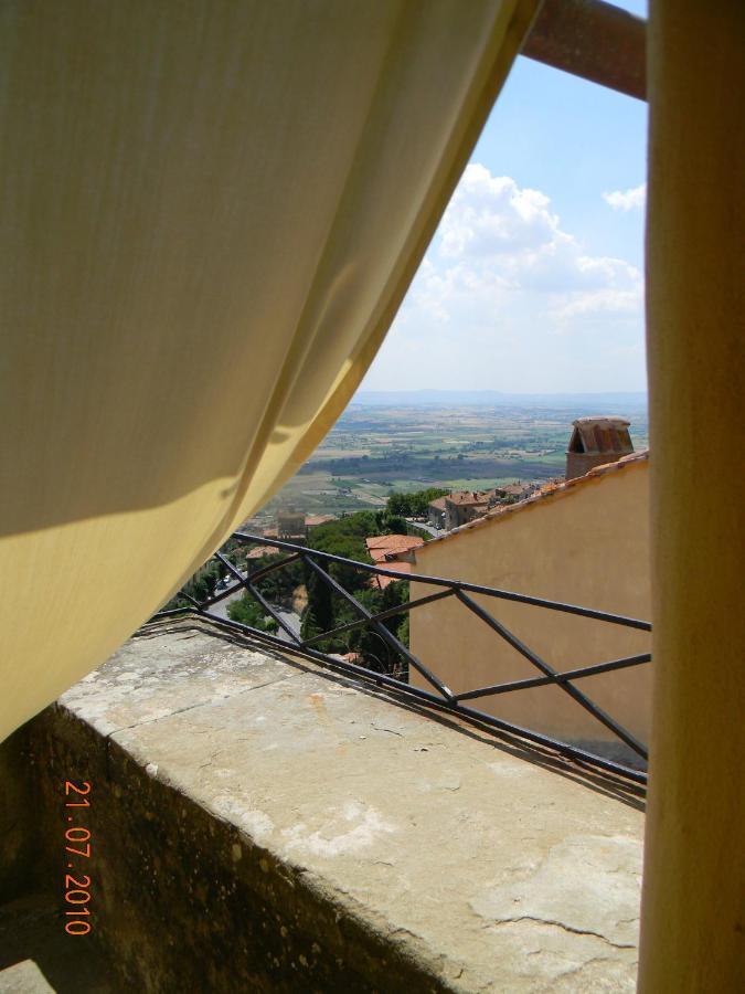 Apartamento Casa Ermenegilda Cortona Exterior foto